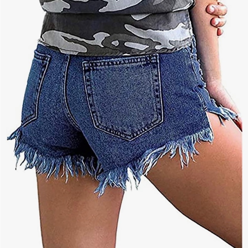 Jean short stretch button fringe with slit